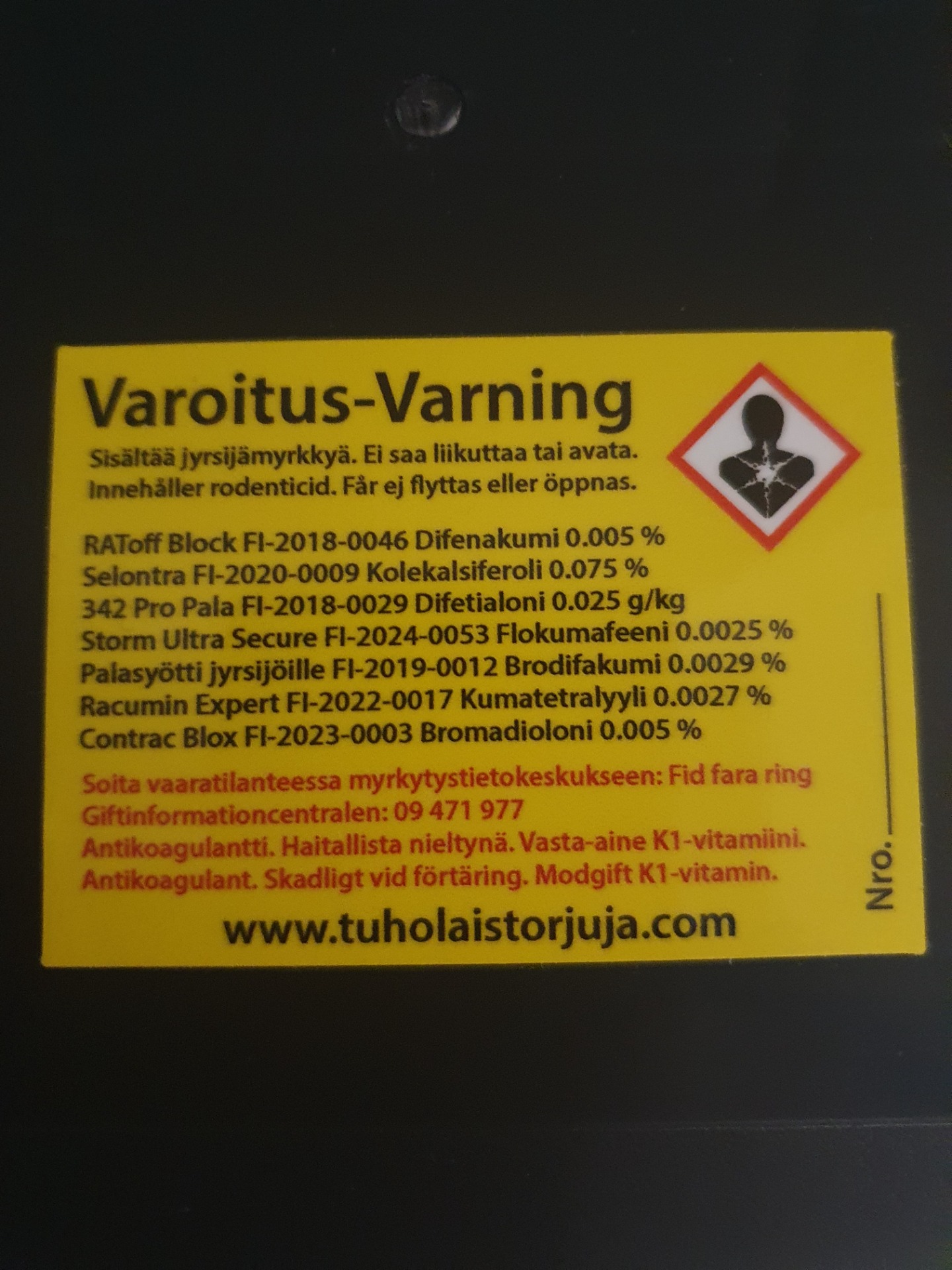 Syöttiasemat pitää olla Tukesin määräysten mukaisesti merkitty.